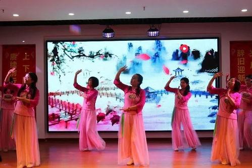 搞笑哑剧攀比,攀比风潮下的幽默对决