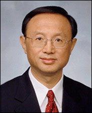 杨洁篪照片,照片中的外交家形象